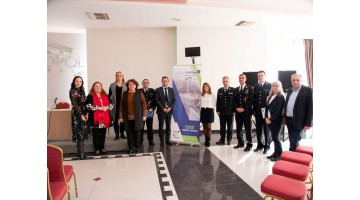 https://old-2014-2020.greece-bulgaria.eu/gallery/Images/Flood-Protection---Final-Conference-Photo-1-small.jpg